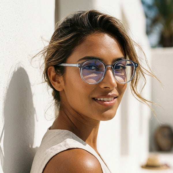 Everyday Frames Women