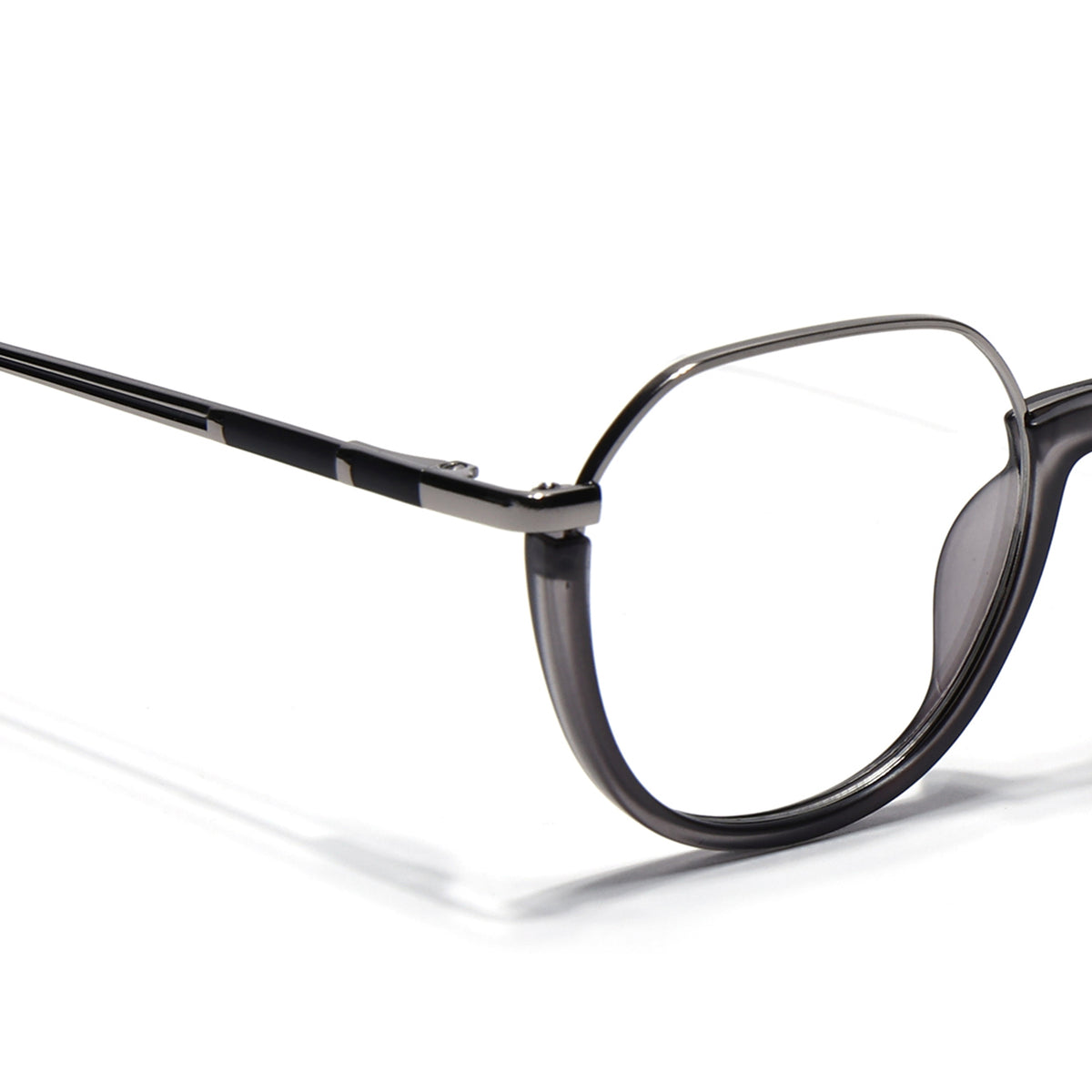 Eyejack Skyline Silver & Grey Round Eyeglasses for Men & Women (170202FCL2117-C10)