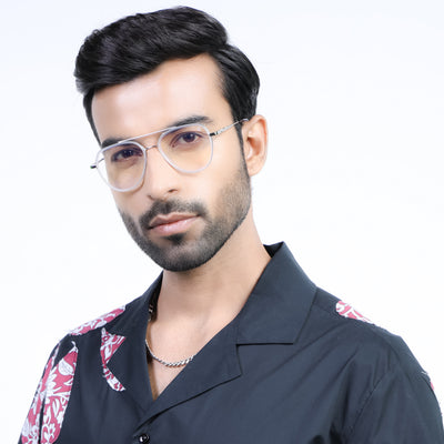 Eyejack Aura Silver & Transparent Wayfarer Eyeglasses for Men & Women (19002FCL1957-C6)