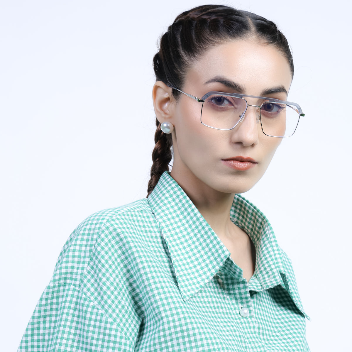 Eyejack Aura Light Grey & Silver Wayfarer Eyeglasses for Men & Women (19005FCL1972-C3)