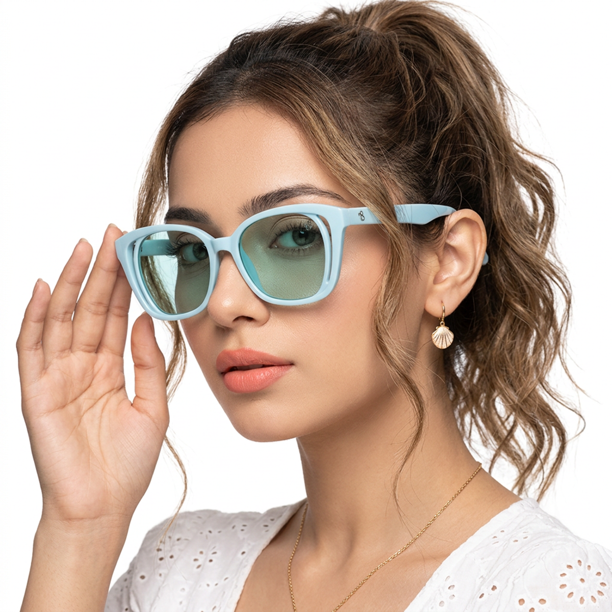 Eyejack Sea Blue Round Sunglasses for Women (5082CL1224)