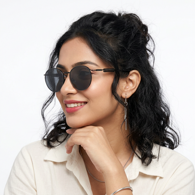 LOOP I Black Round Sunglasses (5113CL2582)