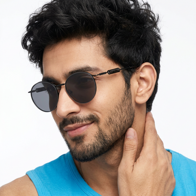 LOOP I Black Round Sunglasses (5113CL2582)