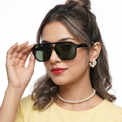Eyejack Black Wayfarer Sunglasses for Men & Women (9265CL968)