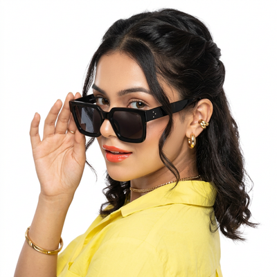 Eyejack Matt Black Square Sunglasses for Men & Women (98018CL1153)