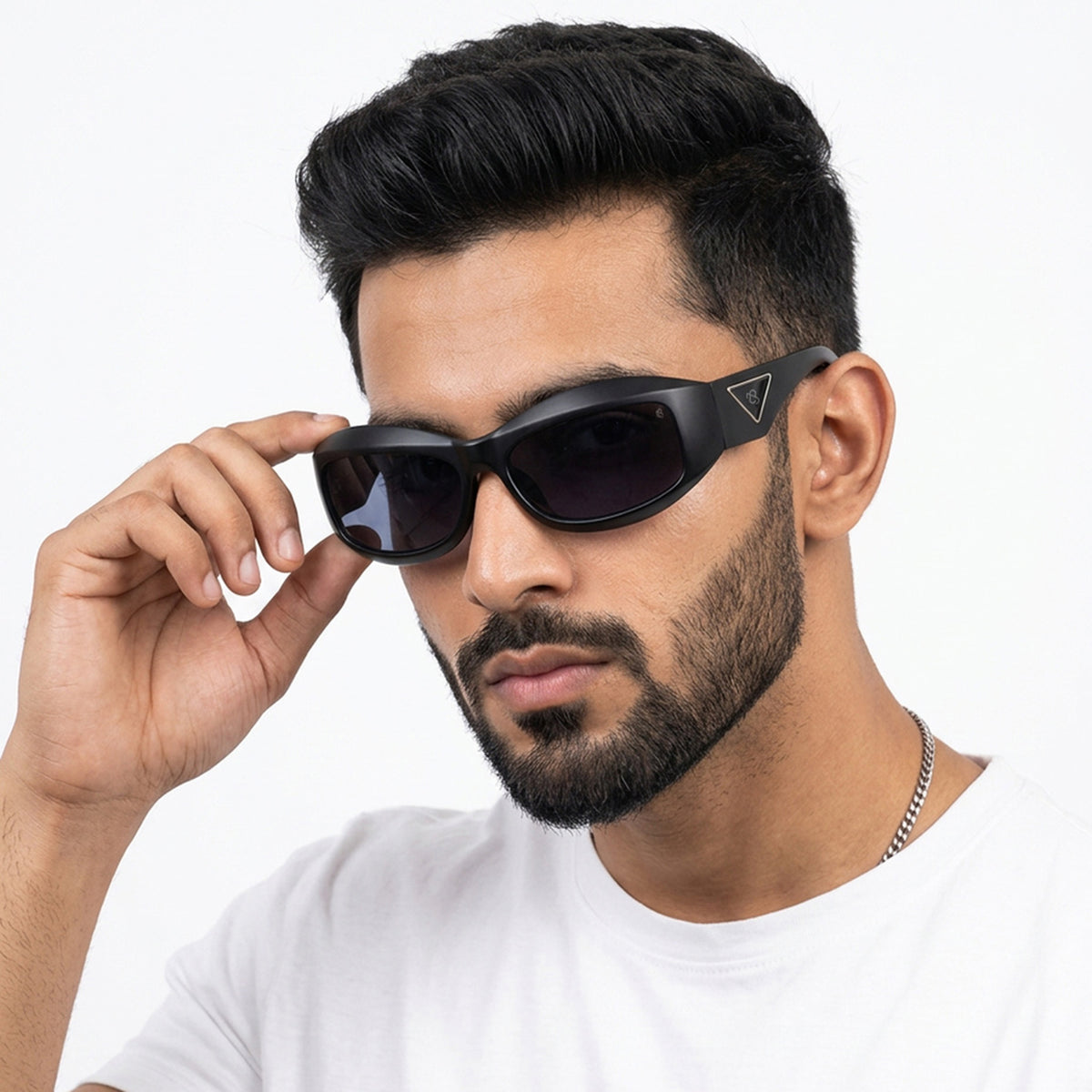 Eyejack Matt Black Wrap Around Sunglasses for Men & Women (98036CL1081)