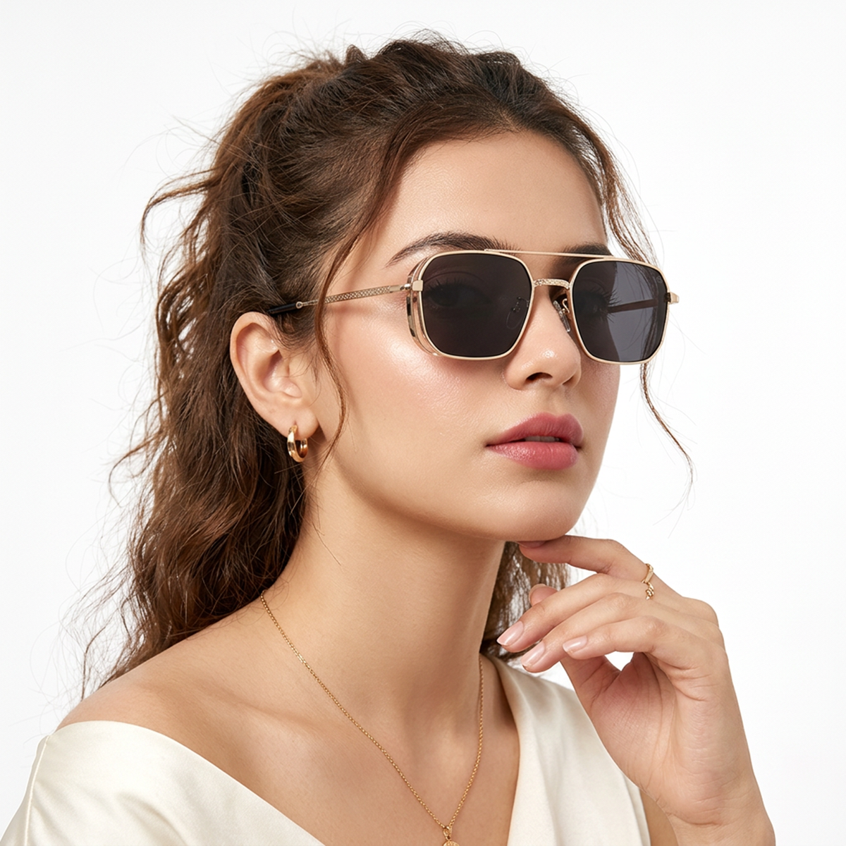 Eyejack Golden Square Sunglasses for Men & Women (B8528CL881)