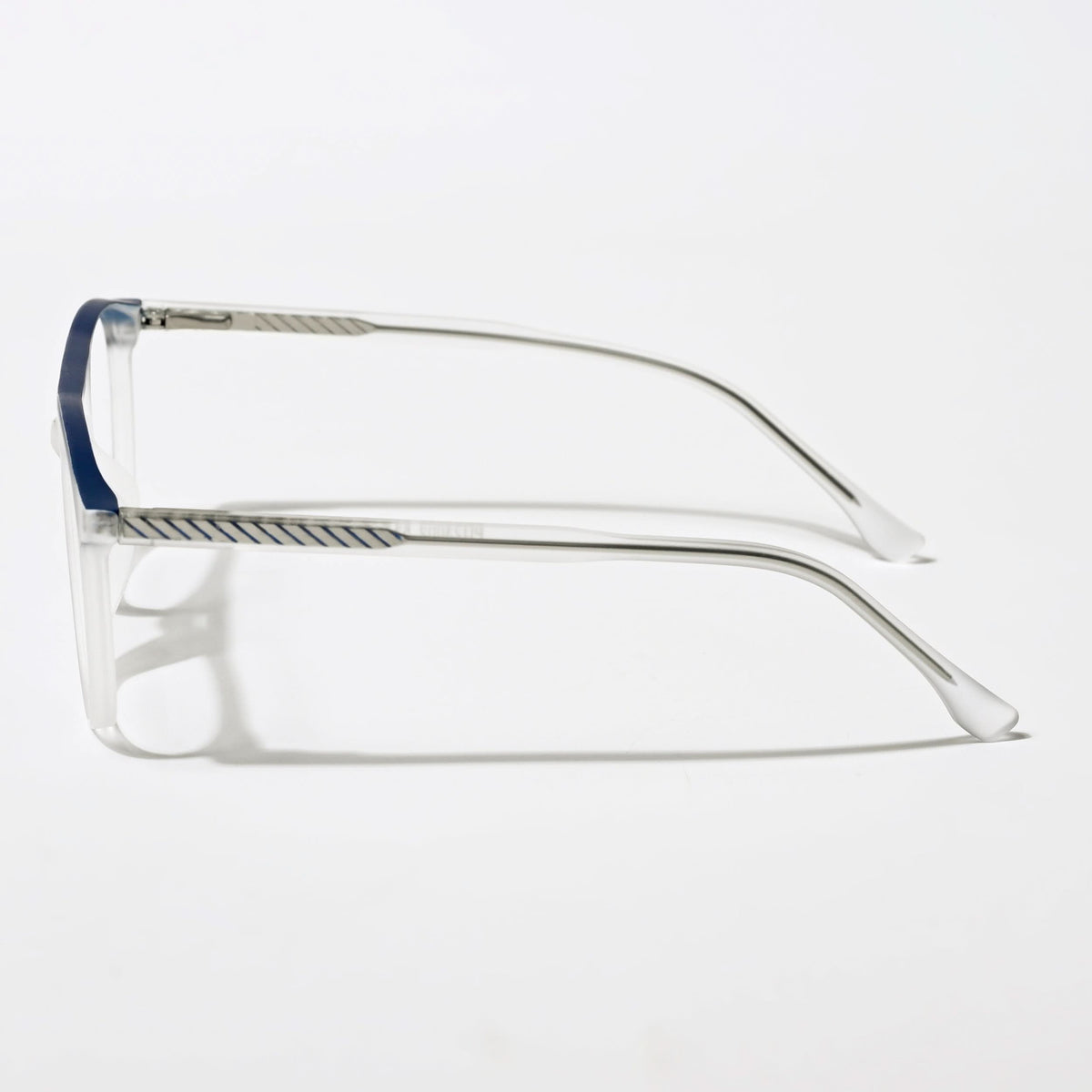 Eyejack Swift Matt Transparent & Blue Oval Eyeglasses for Men & Women (MB23002CL138-C3)