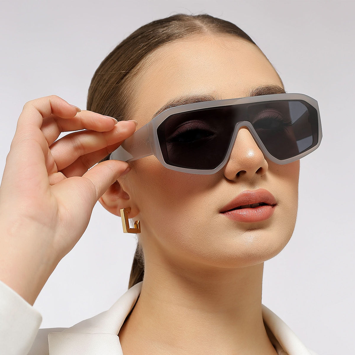 Supremo - Grey Oversize Sunglasses (ID2329CL862)