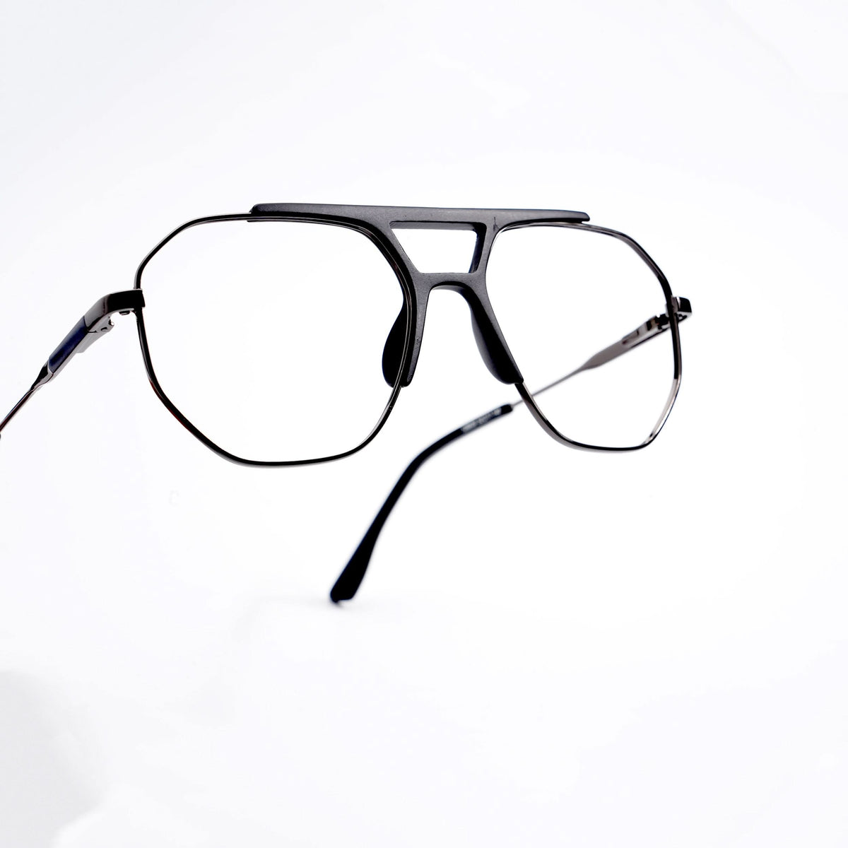 EyeJack DISK Black & Grey Wayfarer Eyeglasses for Men & Women (128609CL213-C1)