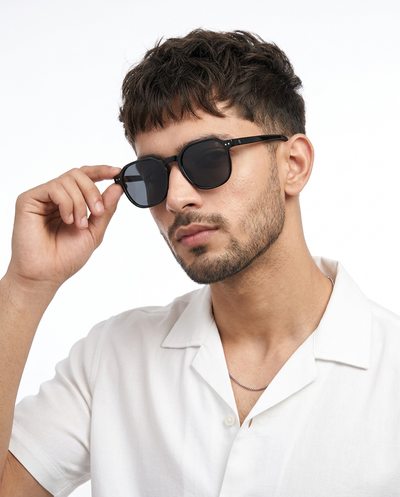 Eyejack Black Round Sunglasses for Men & Women (5587CL1192)