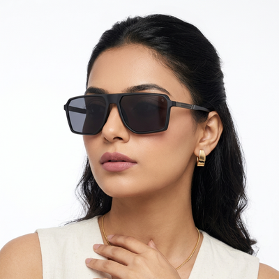 Eyejack Black Wayfarer Polarized Sunglasses for Men & Women (91127PCL1132)
