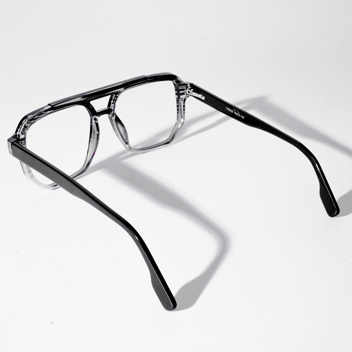 EyeJack Astra Black & Grey Wayfarer Eyeglasses for Men & Women (TR6606CL121-C5)